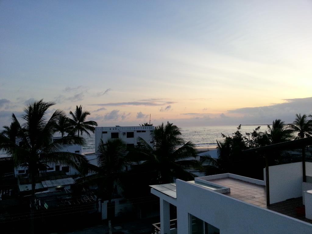 Sun Island Hotel Puerto Villamil Exterior foto